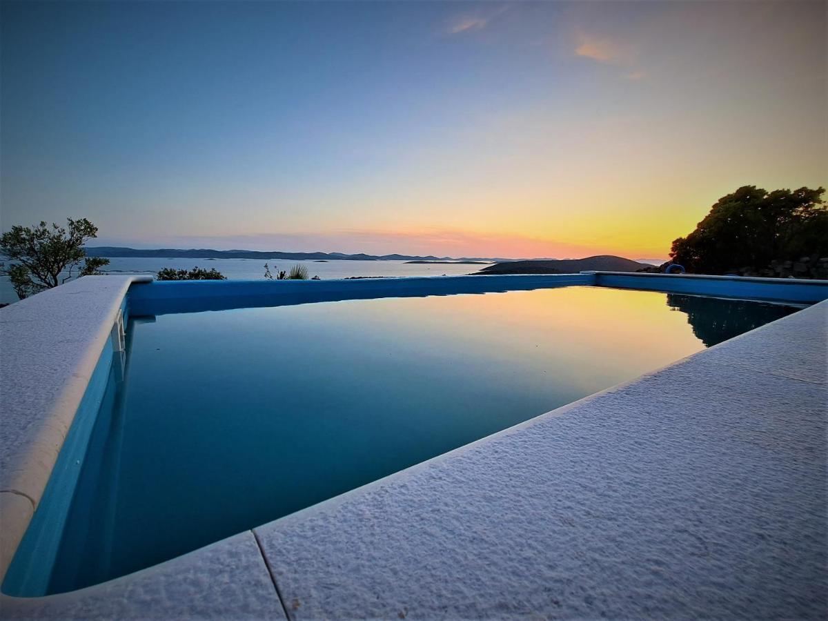 Villa Robinson تكون المظهر الخارجي الصورة